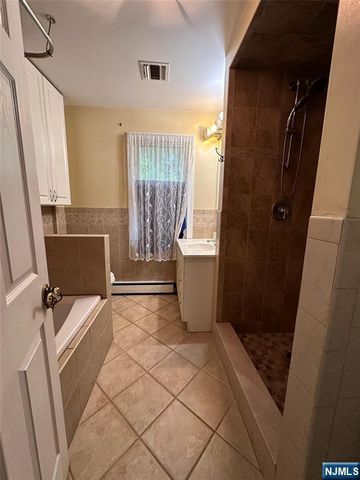 276 Madison Avenue, Clifton, NJ 07011