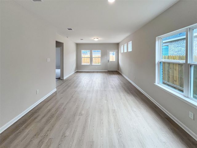 634 Cherry Tree Drive, La Marque, TX 77568