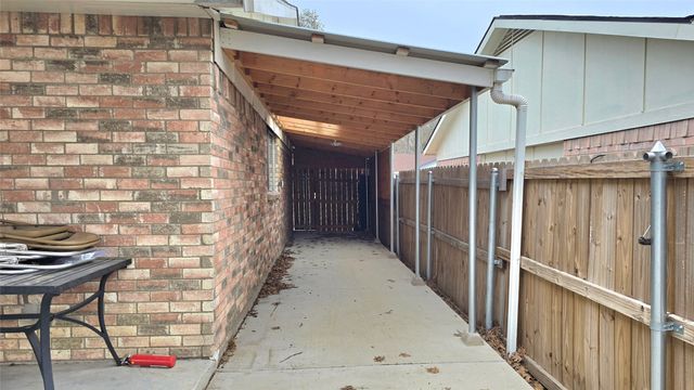1410 Chinook Drive, Arlington, TX 76014