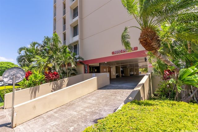 1650 Piikoi Street 203, Honolulu, HI 96822