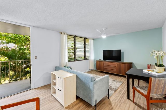 1650 Piikoi Street 203, Honolulu, HI 96822