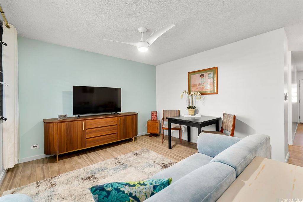1650 Piikoi Street 203, Honolulu, HI 96822