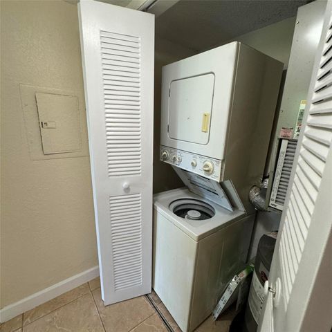 3035 NW 118th Drive NW 222D, Coral Springs, FL 33065