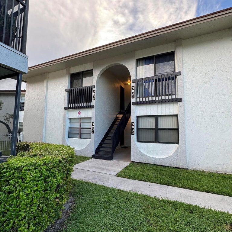 3035 NW 118th Drive NW 222D, Coral Springs, FL 33065