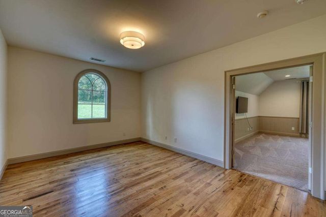 609 Cypress Pointe Lane, Hayesville, NC 28904