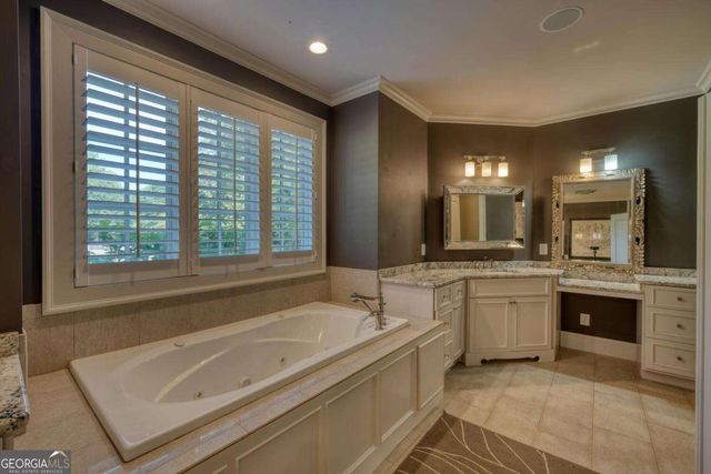 609 Cypress Pointe Lane, Hayesville, NC 28904