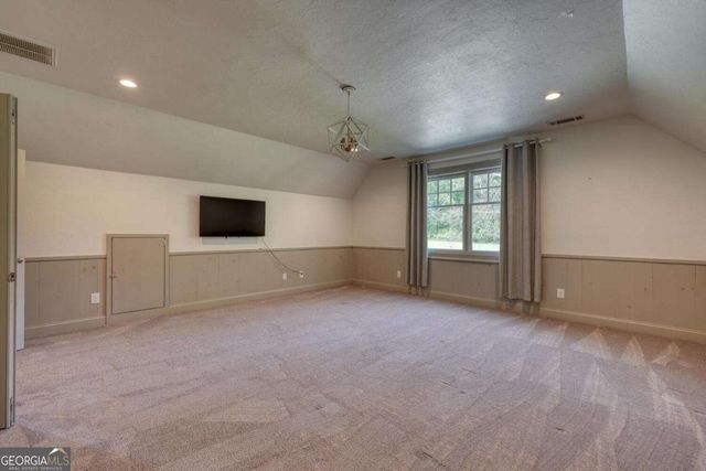 609 Cypress Pointe Lane, Hayesville, NC 28904