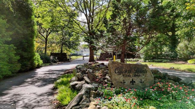 609 Cypress Pointe Lane, Hayesville, NC 28904