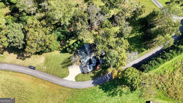 609 Cypress Pointe Lane, Hayesville, NC 28904