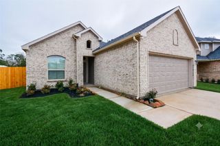 27326 Grey Fox Run, Magnolia, TX 77354