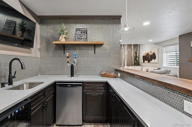 9353 Iron Mountain Way, Arvada, CO 80007