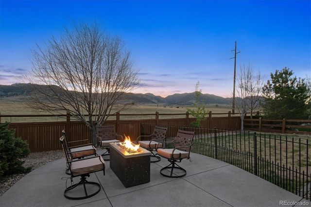 9353 Iron Mountain Way, Arvada, CO 80007