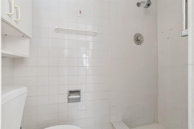 4352 GLISSADE DR, New Port Richey, FL 34652