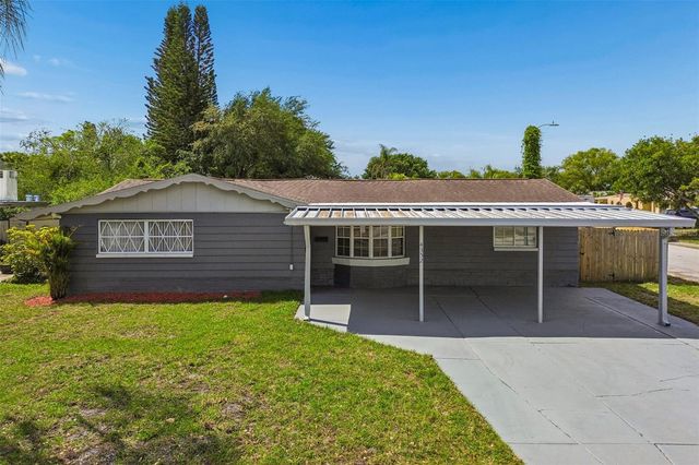 4352 GLISSADE DR, New Port Richey, FL 34652