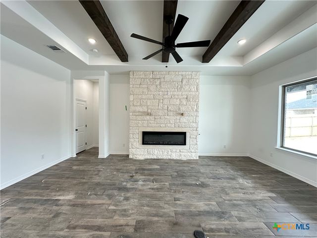 706 Golden Eagle Drive, Salado, TX 76571