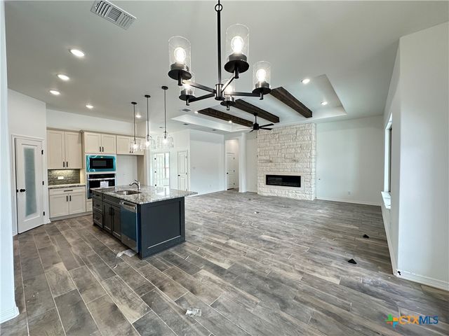 706 Golden Eagle Drive, Salado, TX 76571