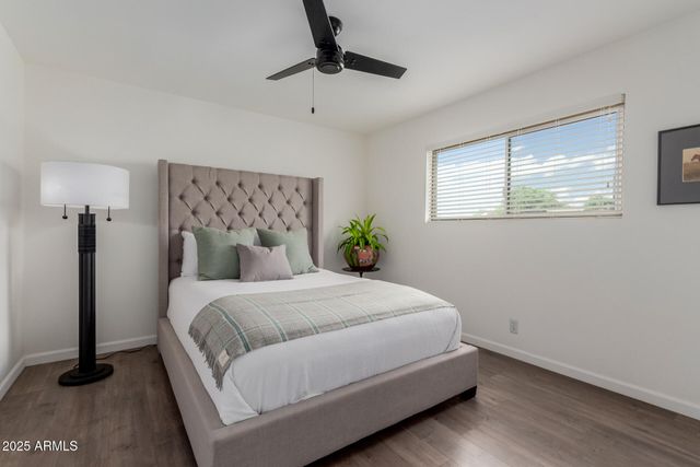 5525 E THOMAS Road M12, Phoenix, AZ 85018
