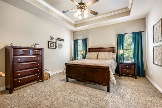 1 Brunswick Drive, Bella Vista, AR 72715