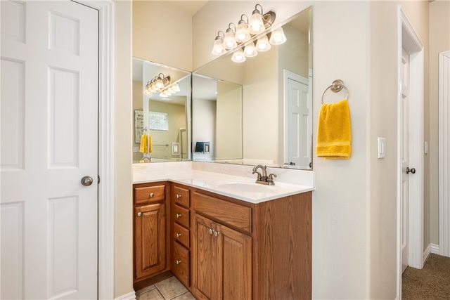 1 Brunswick Drive, Bella Vista, AR 72715