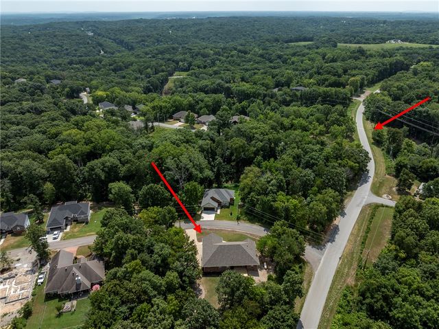 1 Brunswick Drive, Bella Vista, AR 72715