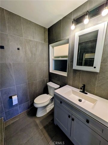 1816 E 1st Street 1818, Long Beach, CA 90802