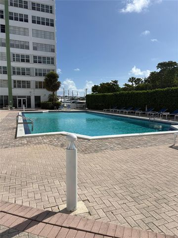 2150 Sans Souci Blvd B1605, North Miami, FL 33181