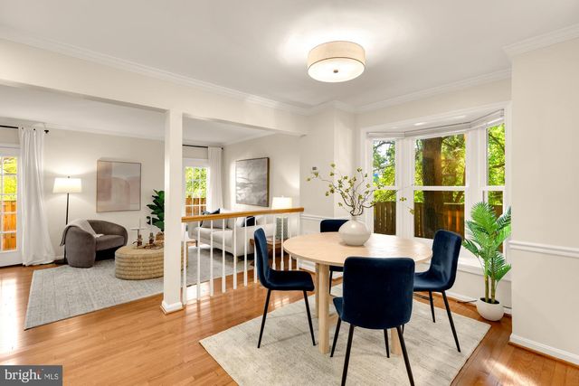2040 6TH ST S, Arlington, VA 22204