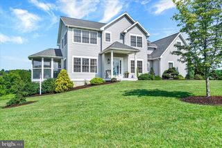 17228 DOLF RD, Stewartstown, PA 17363