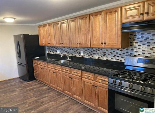 335 N 9TH ST, Allentown, PA 18102