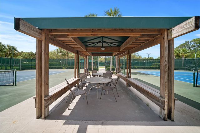 7722 Laurel Lane, Parkland, FL 33067