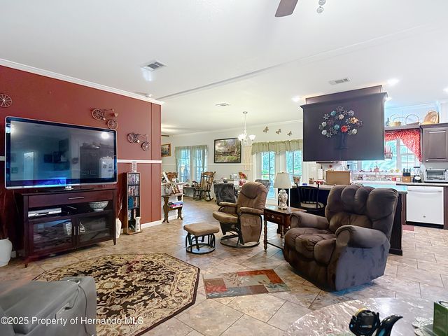 18005 Nicholas Avenue, Brooksville, FL 34604