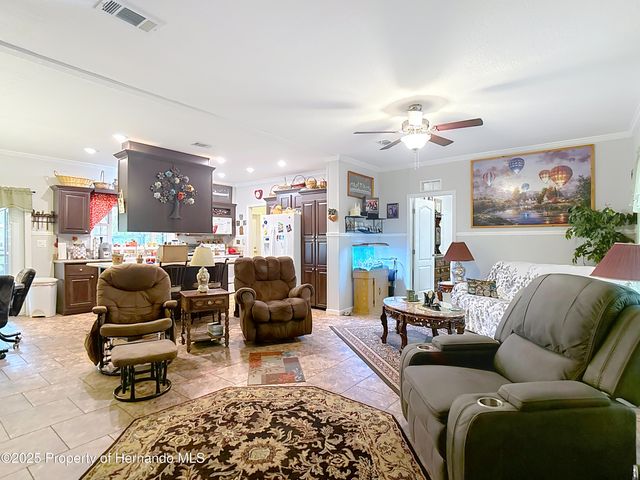 18005 Nicholas Avenue, Brooksville, FL 34604