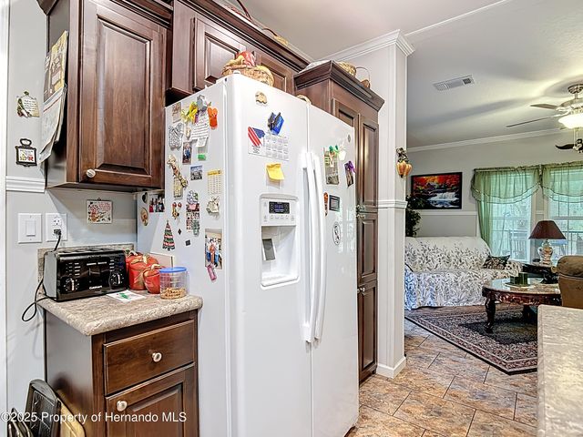 18005 Nicholas Avenue, Brooksville, FL 34604