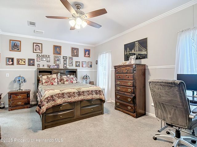 18005 Nicholas Avenue, Brooksville, FL 34604