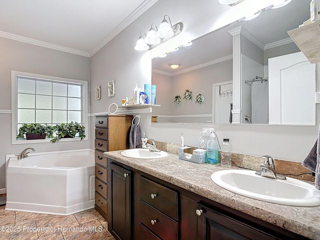 18005 Nicholas Avenue, Brooksville, FL 34604