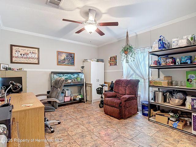 18005 Nicholas Avenue, Brooksville, FL 34604
