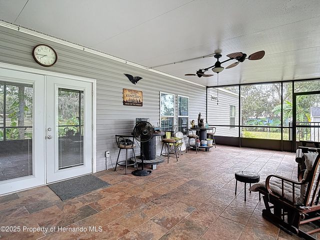 18005 Nicholas Avenue, Brooksville, FL 34604