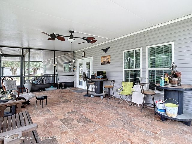 18005 Nicholas Avenue, Brooksville, FL 34604