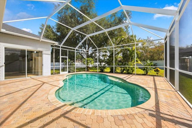 15019 LAKE EMERALD BOULEVARD, Tampa, FL 33618