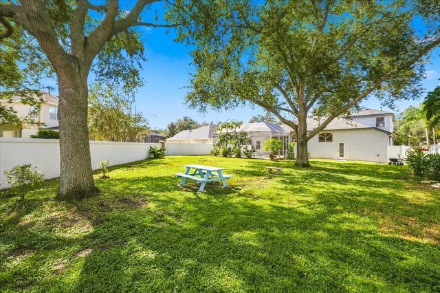 15019 LAKE EMERALD BOULEVARD, Tampa, FL 33618