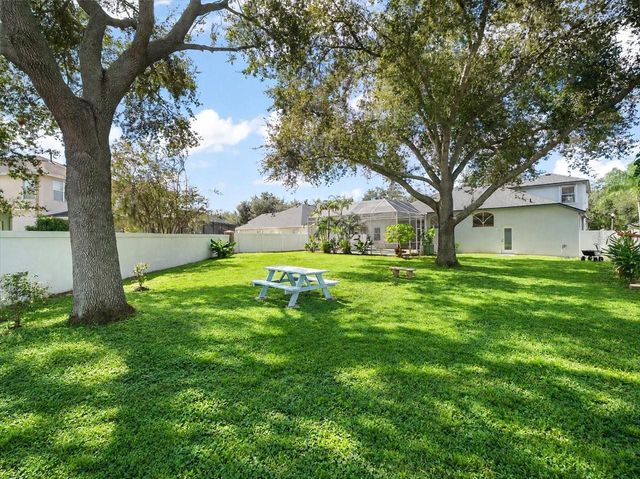 15019 LAKE EMERALD BOULEVARD, Tampa, FL 33618