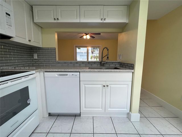 20759 SW 83rd Avenue, Cutler Bay, FL 33189