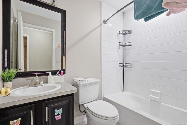 19732 Fillmore Dr Drive, Macomb Twp, MI 48044