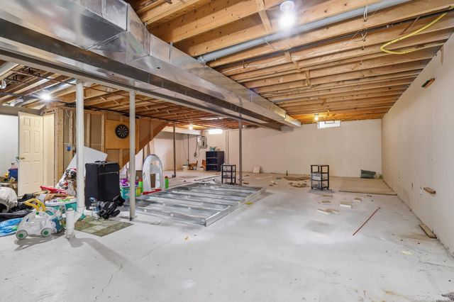 19732 Fillmore Dr Drive, Macomb Twp, MI 48044