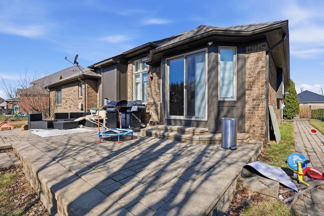 19732 Fillmore Dr Drive, Macomb Twp, MI 48044