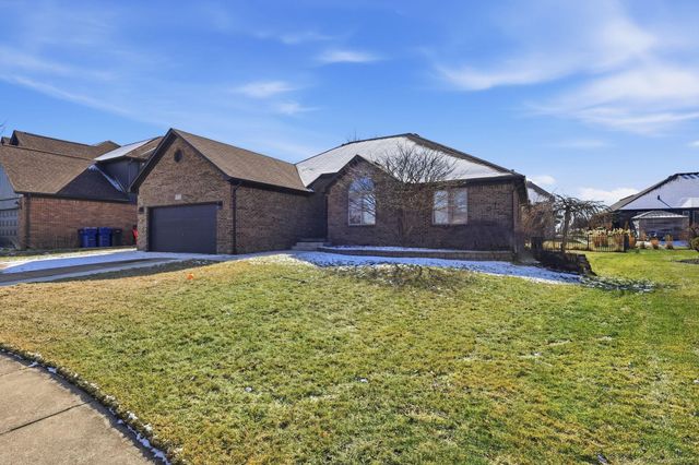 19732 Fillmore Dr Drive, Macomb Twp, MI 48044