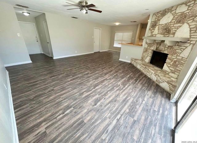 11227 Spring Mint, San Antonio, TX 78249