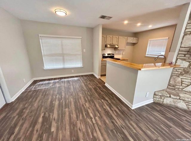11227 Spring Mint, San Antonio, TX 78249