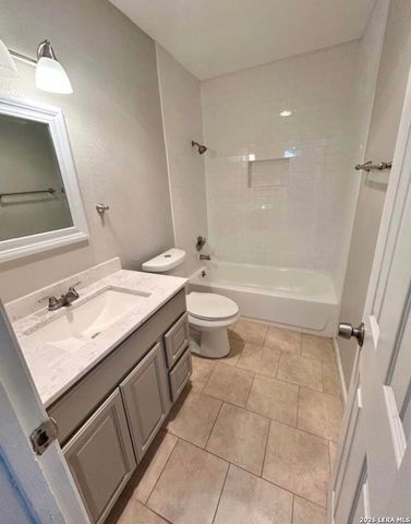 11227 Spring Mint, San Antonio, TX 78249
