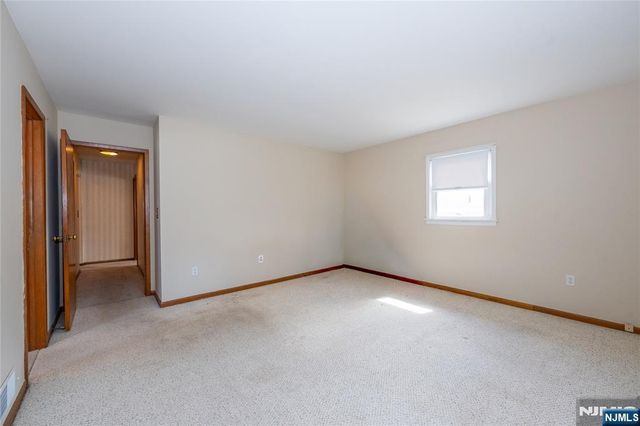 293 Maitland Avenue, Paterson, NJ 07502